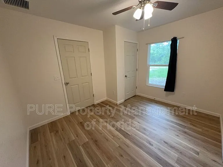 11330 NE 66th Ln — Photo 32
