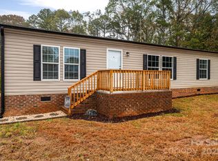 130 Inglebrook Ln, Bessemer City, NC 28016