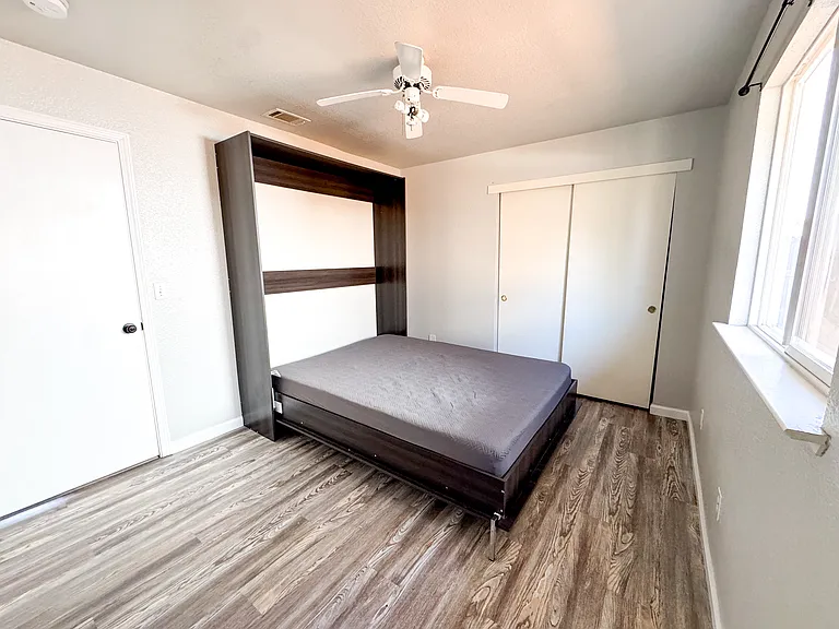 4108 Oak Ct — Photo 18