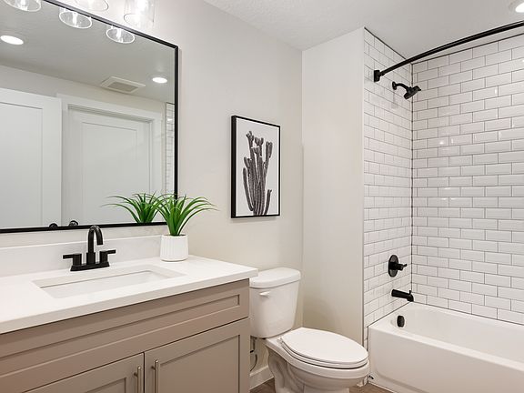 4th image of 961 W Akoya Pearl Rd #301