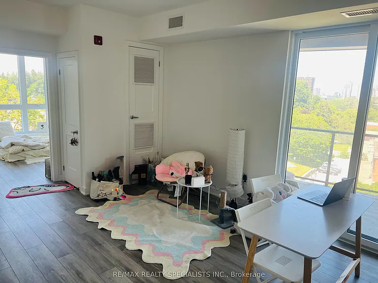 312 Erb St W #501 — Photo 7