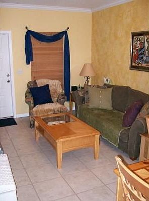 Living Rm
