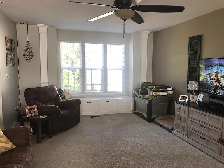 23181 Mountain Laurel Ln — Photo 7