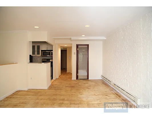 Rented by Aclawrence | media 9