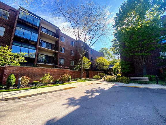 2nd image of 2200 Bouterse St APT 407