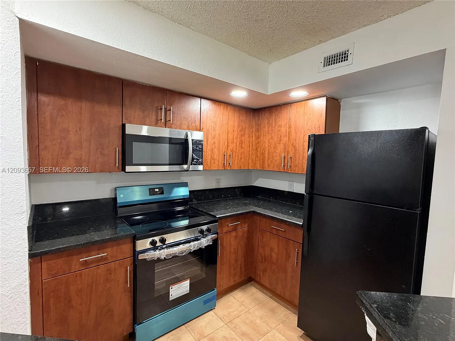 Isles At Lago Mar Condo — Photo 2