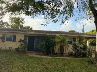 1321 NW 50th Ave, Lauderhill, FL 33313