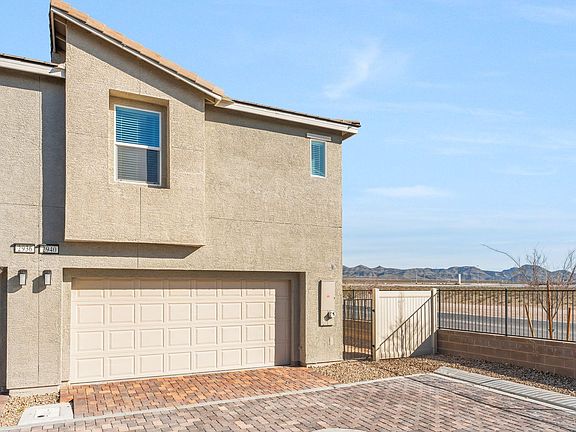 3rd image of 2940 Beige Mist Ct