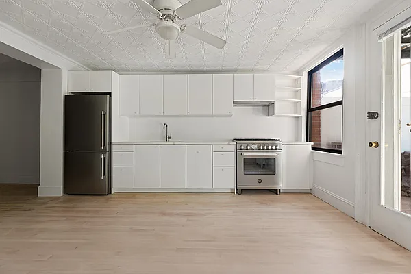 Rented by Corcoran | media 30