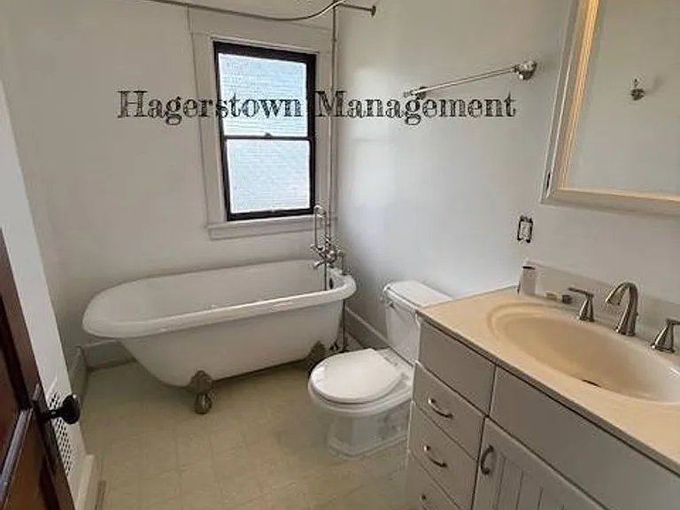 109 Fairground Ave — Photo 10
