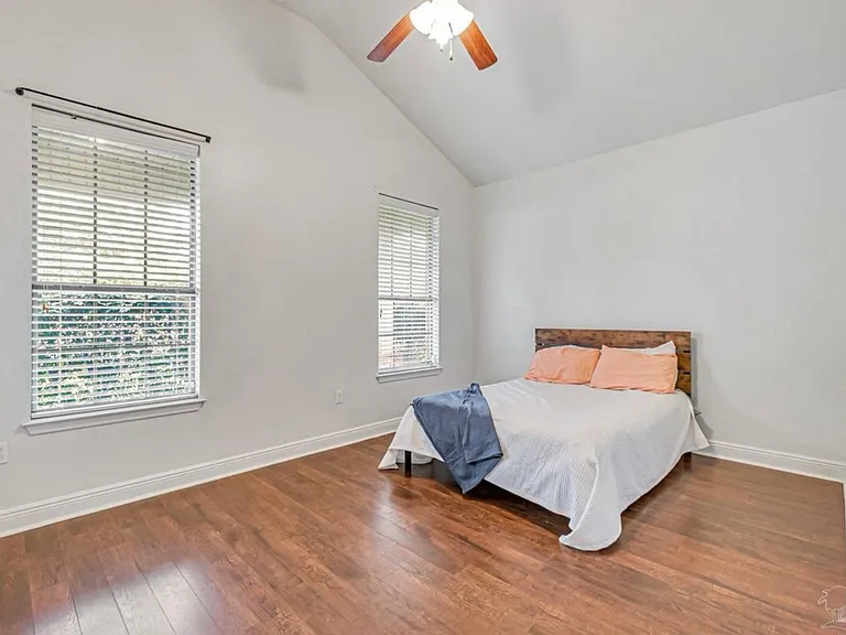 5811 Rustic Ridge Cir — Photo 17