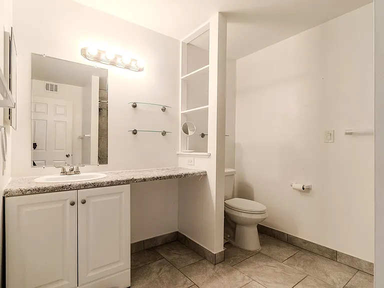 474 Fox Hills Dr N #2 — Photo 9