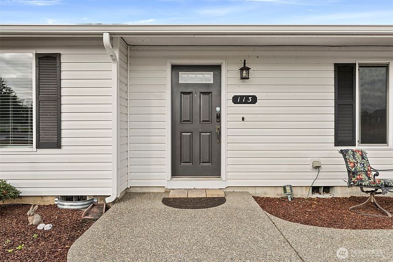 4th image of 113 Karen Court