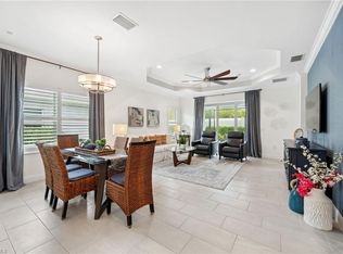 2353 Ariane Dr, Naples, FL 34112