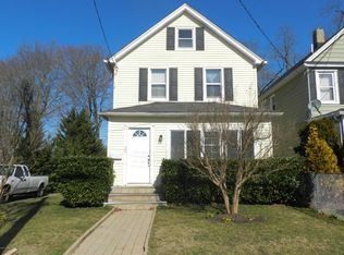 26 Westside Ave, Red Bank, NJ 07701
