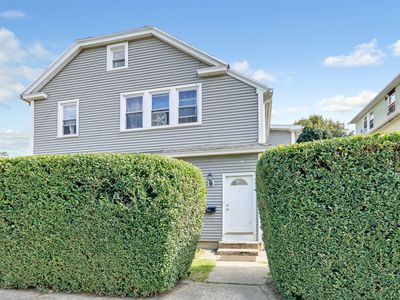 192 Scofield Avenue, Bridgeport, CT, 06605