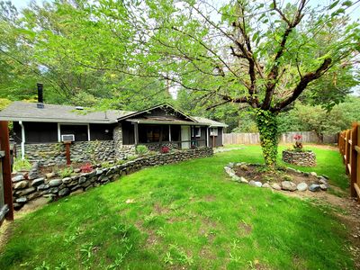 700 Ewe Creek Rd, Grants Pass, OR, 97526