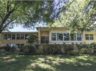 1703 Crestwood Dr, Chattanooga, TN 37405