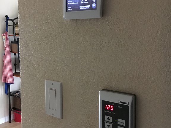 Smart thermostat 