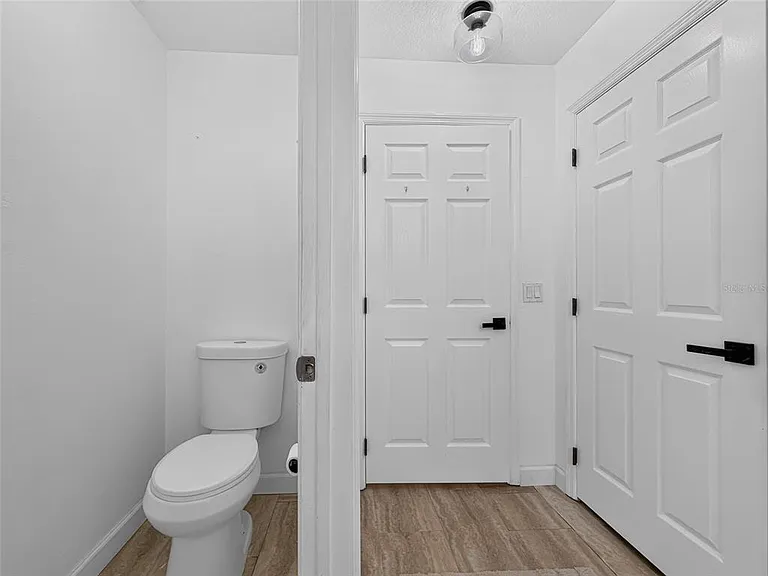 13405 SW 86th Ave — Photo 24