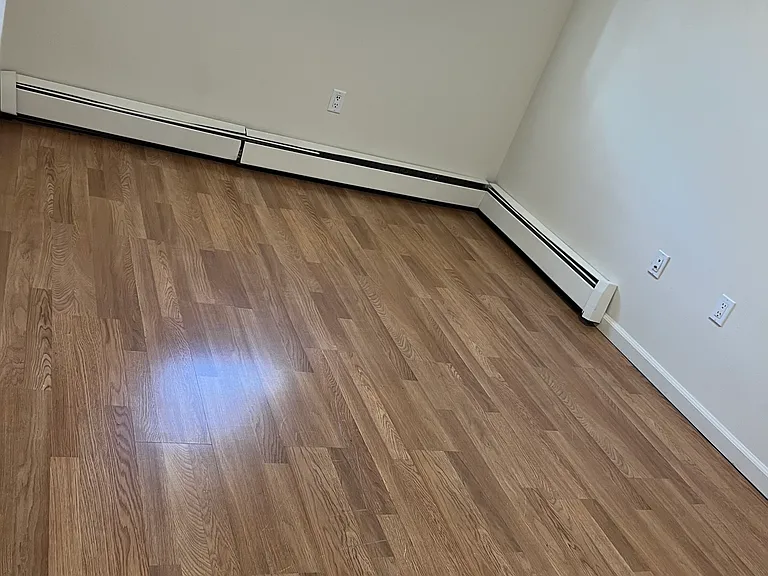 1701 S Wood Ave #1F — Photo 5