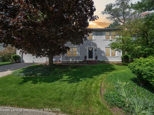 1315 Leeward Dr, Okemos, MI 48864