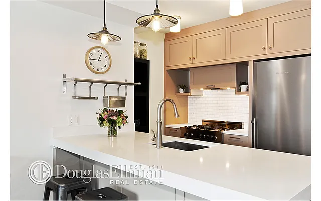 Sold by Douglas Elliman | media 19