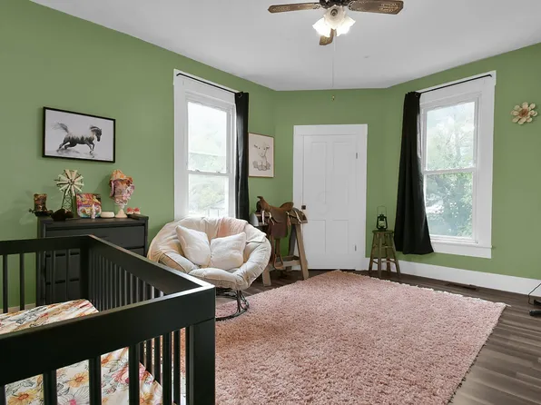 207 N Columbus St, Somerset, OH 43783