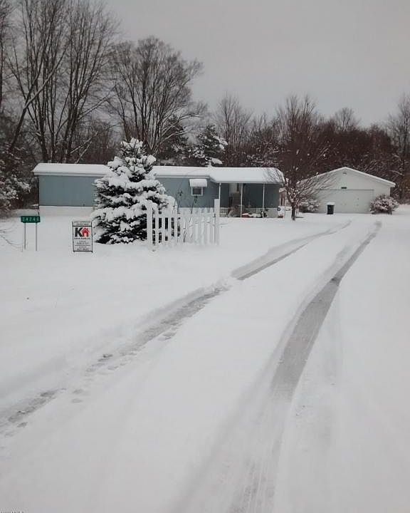 2nd image of 34246 North Dr