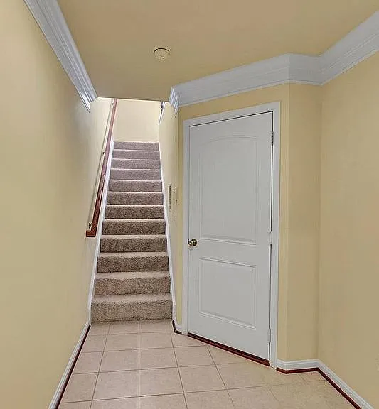 8891 Cherry St — Photo 3