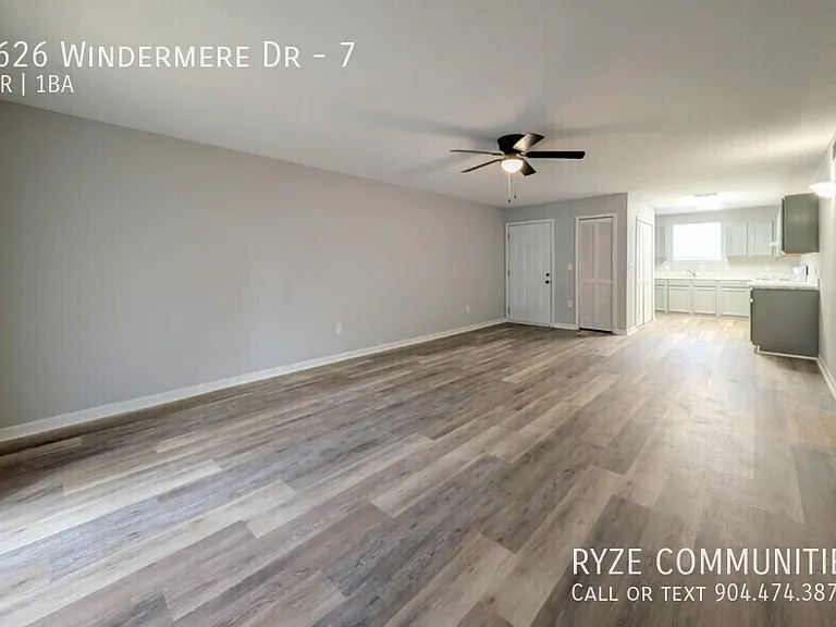 5626 Windermere Dr #7 — Photo 3