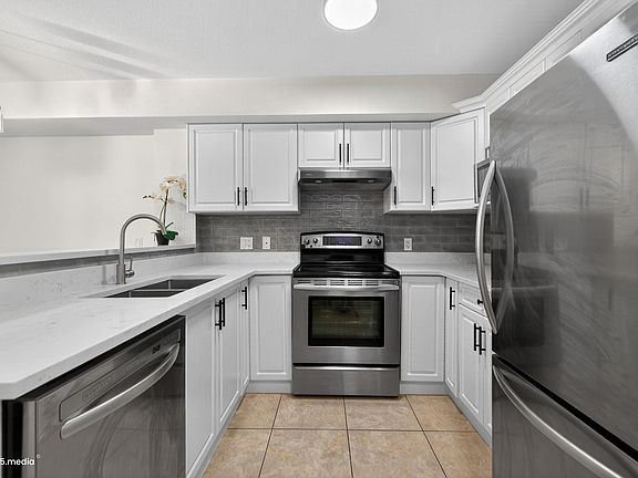 4th image of 6960 120th St #315