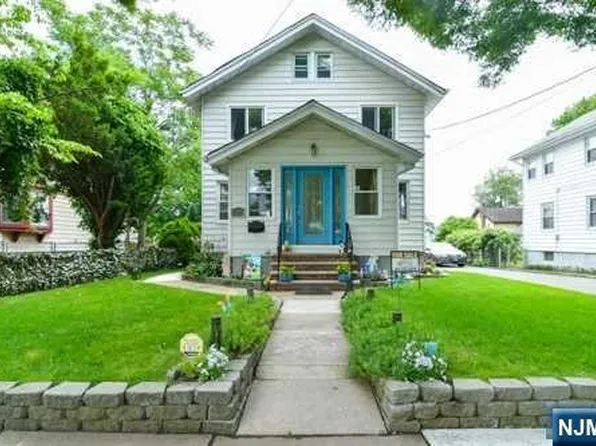 1149 Anna St, Teaneck, NJ 07666