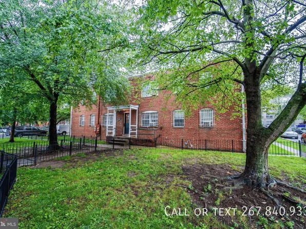 10 Danbury St SE APT 3, Washington, DC 20032