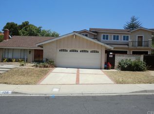 128 Greenmeadow Ave, Thousand Oaks, CA 91320