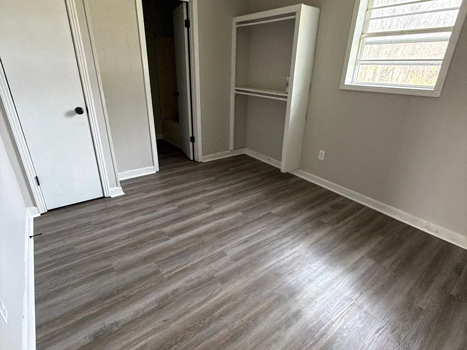 50 W Cooper St