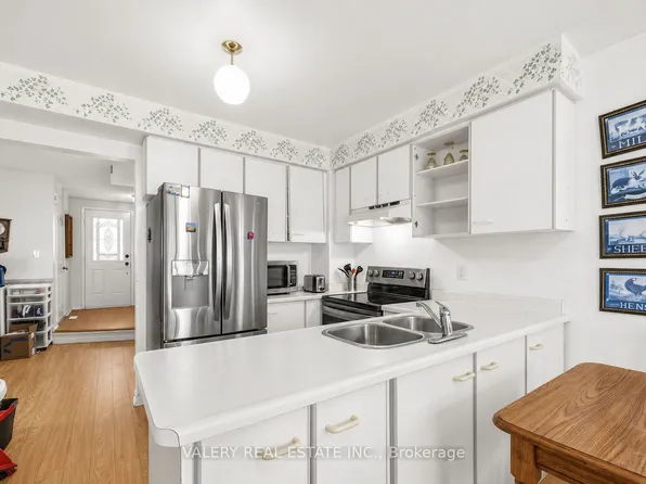 1610 Rawlings Dr, Pickering, ON L1V 5B5