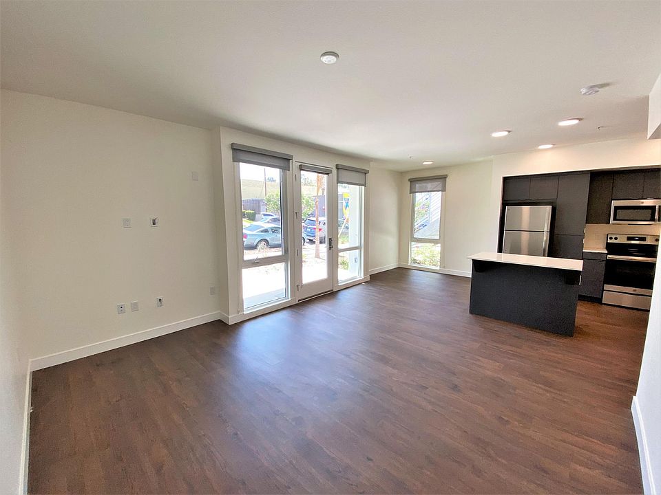 1st image of 4320 Alabama St #100