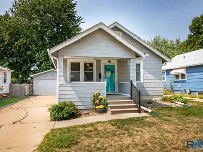 725 S West Ave, Sioux Falls, SD, 57104