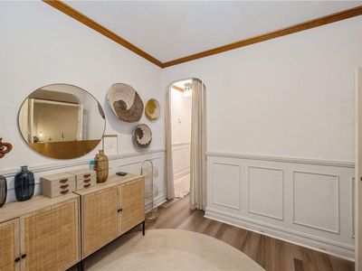 (Undisclosed Address), New Rochelle, NY, 10805