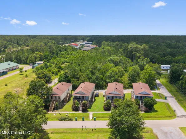 10057 Road 560 #10051-10061-10067, Bay Saint Louis, MS 39520