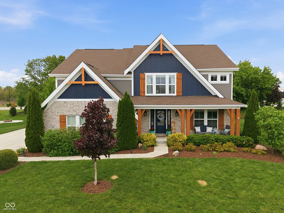 1st image of 692 Ridge Gate Dr