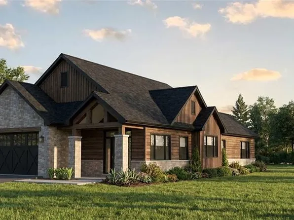 11 Cobalt St N, Perth East, ON N0K 1M0