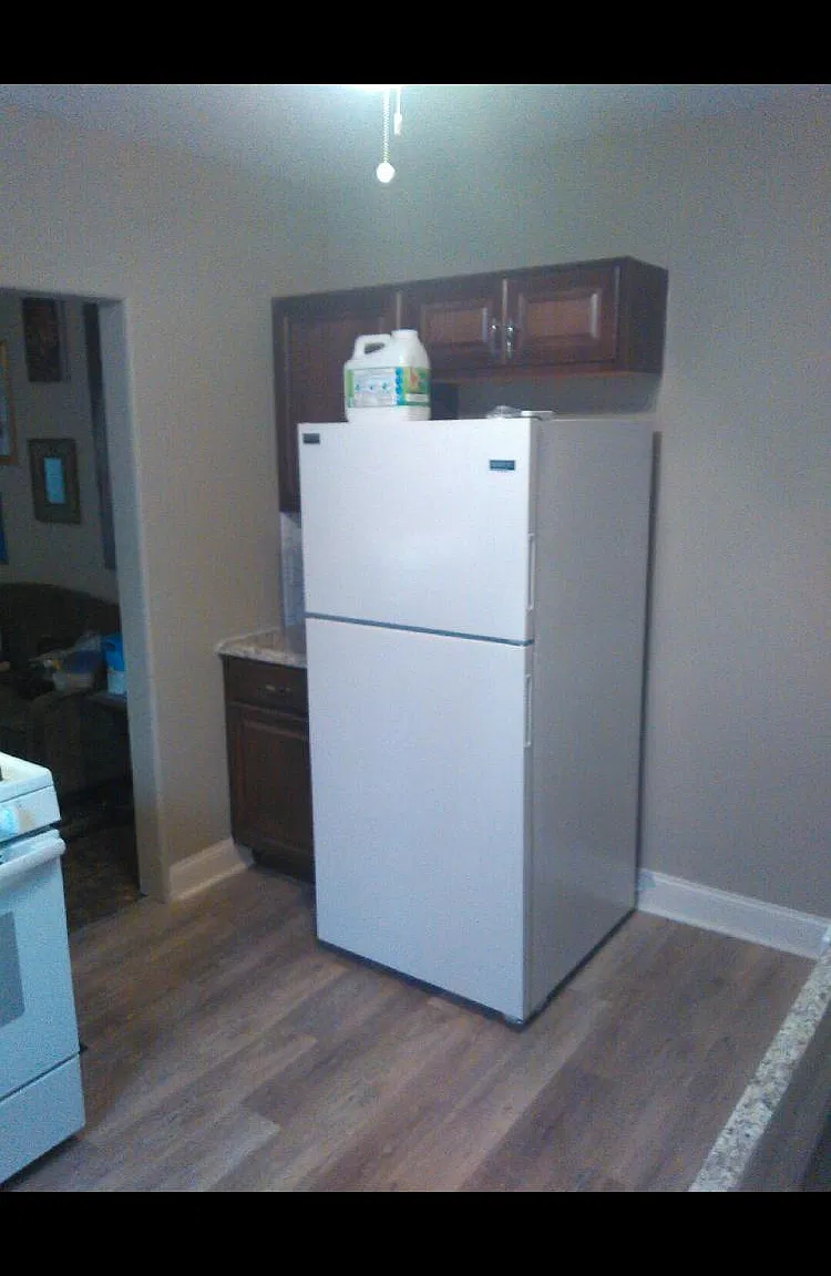 4 bed, 1416 sqft, $2,200 — Photo 1