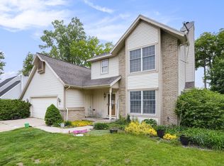 4171 Cummings Ct NW, Grand Rapids, MI