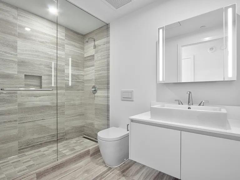 1480 Howe St #35XX — Photo 3
