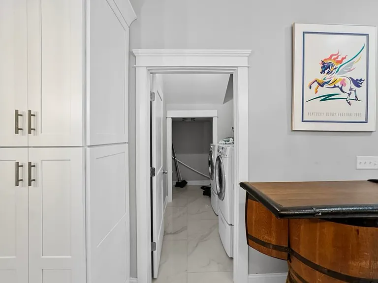 1436 S Brook St #1 — Photo 8