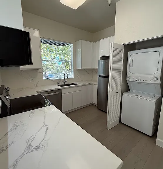 Montage Apartments — Photo 33