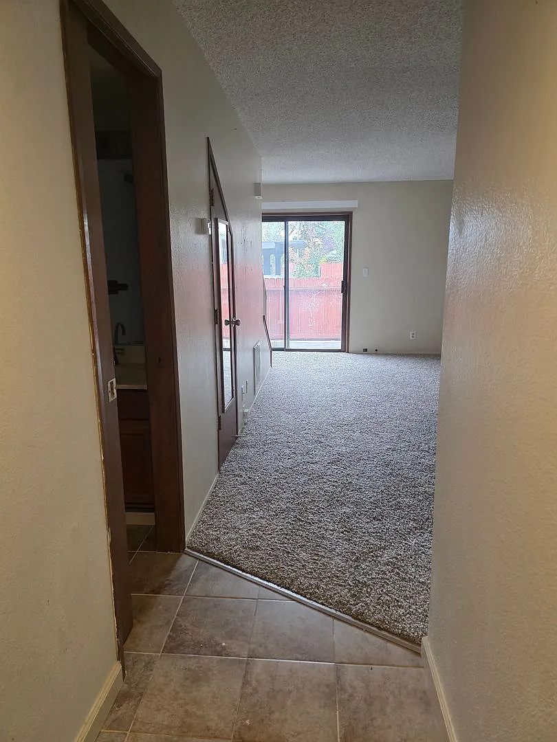 Building Photo - 3114 N Truckee Ln