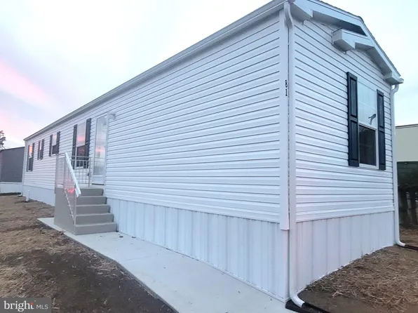 81 Valley View Rd, Birdsboro, PA 19508